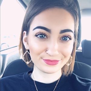 Meet your Posher, Shianne